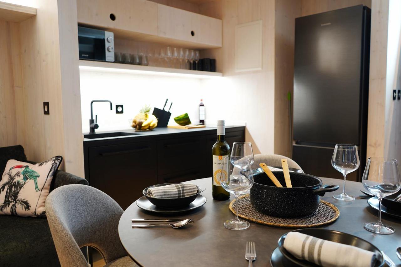 Boutique Style Eco-Beachhouse, Private Jacuzzi بريفلاكا المظهر الخارجي الصورة