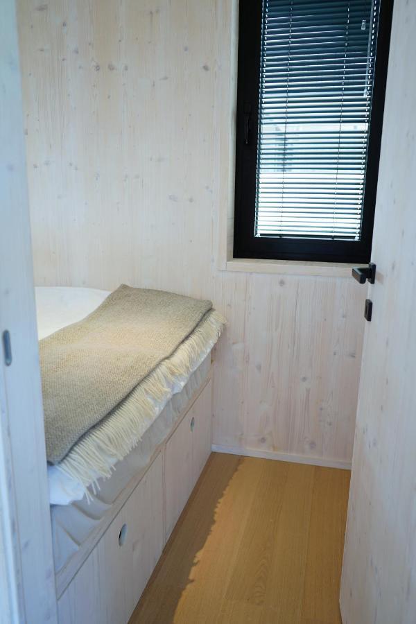 Boutique Style Eco-Beachhouse, Private Jacuzzi بريفلاكا المظهر الخارجي الصورة