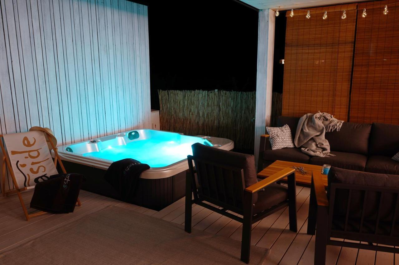 Boutique Style Eco-Beachhouse, Private Jacuzzi بريفلاكا المظهر الخارجي الصورة