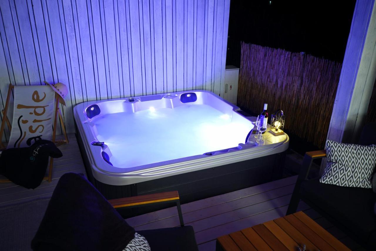 Boutique Style Eco-Beachhouse, Private Jacuzzi بريفلاكا المظهر الخارجي الصورة